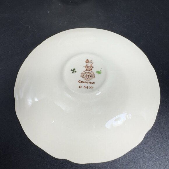 Vintage Royal Doulton Grantham Demitasse Teacup Saucer Set Porcelain England VTG - Picture 6 of 13